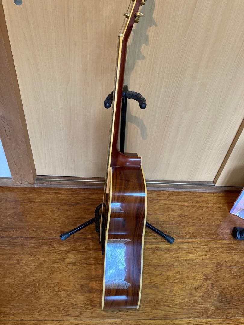 モーリスアコースティックギタージャパンヴィンテージ　ハードケース付　morris