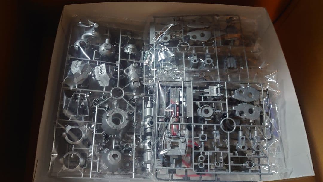 デジモン ムゲンドラモン プラモ （ 未使用 未組立）