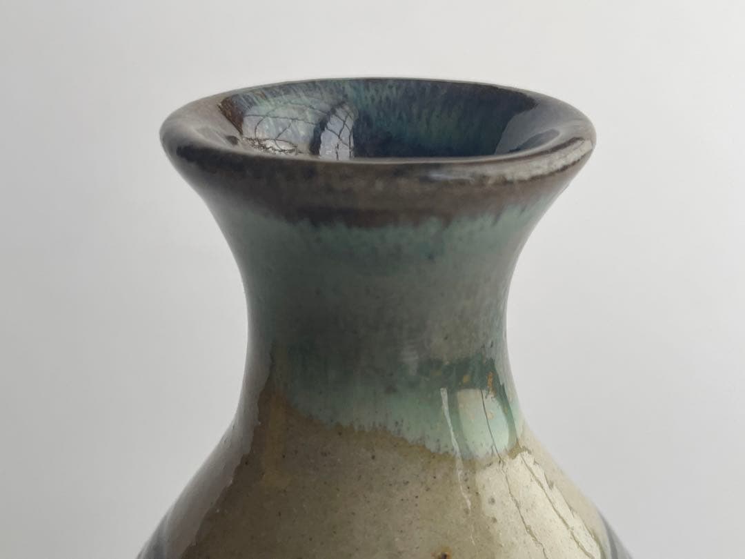 陶芸家　人間国宝　金城次郎　壺屋焼　徳利　酒器　共箱　やちむん　沖縄　魚文