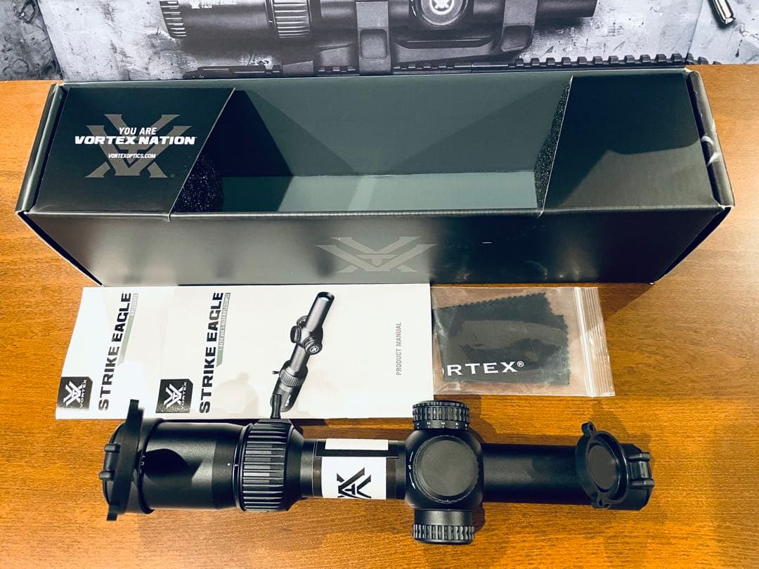 Vortex STRIKE EAGLE 1-8X24 SFP スコープ