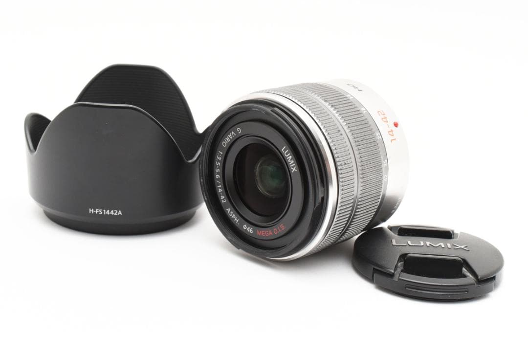 良品　Lumix G VARIO 14-42mm 3.5-5.6 II レンズ