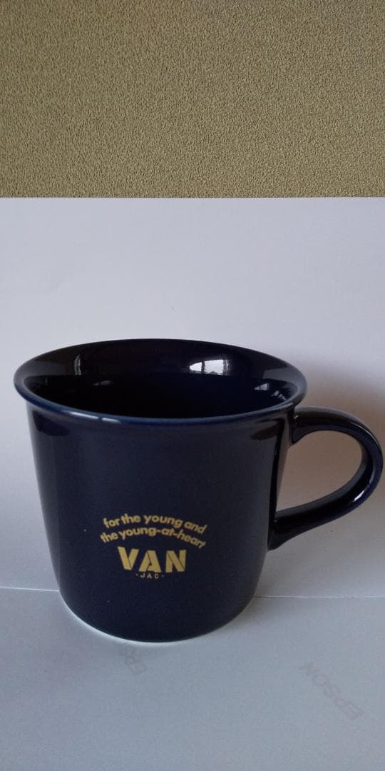 VANノベルティ・テ―ブルウェアセット