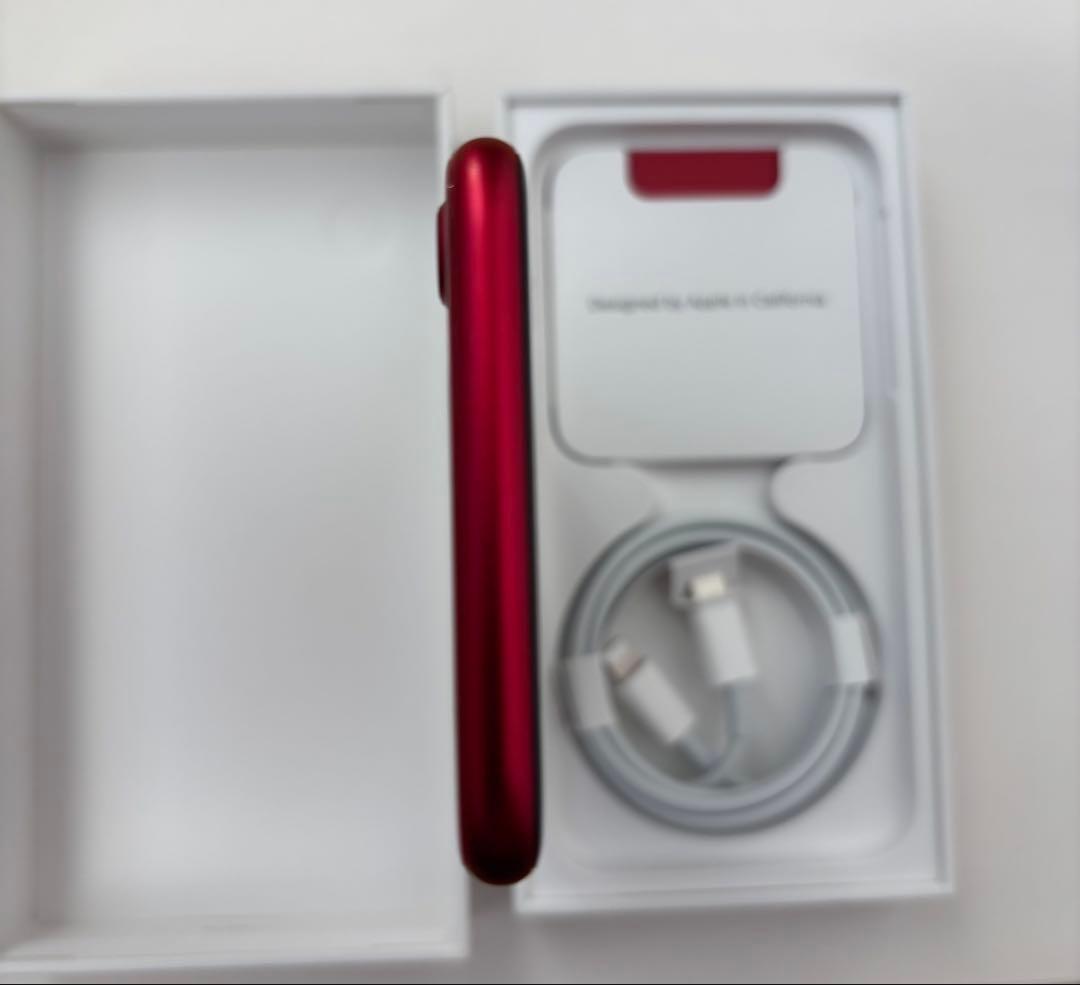 Apple iPhone SE (第3世代) レッド 64GB