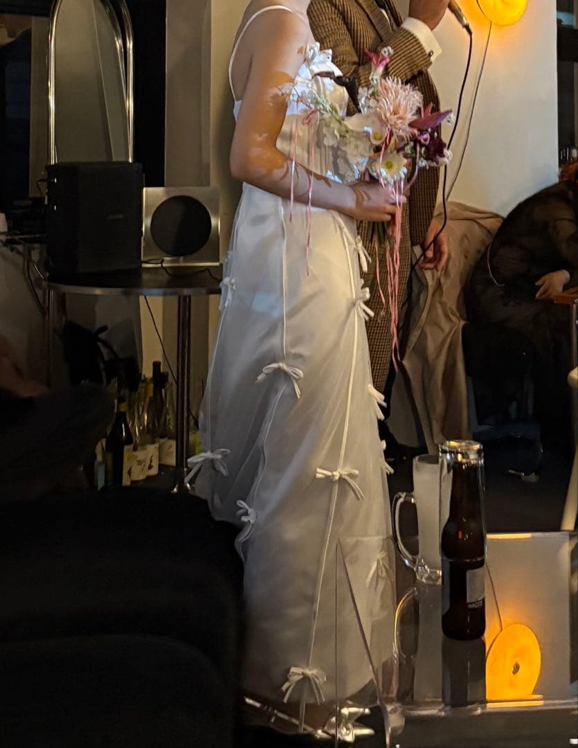 リボン　白　ウェディングドレス 二次会　前撮り