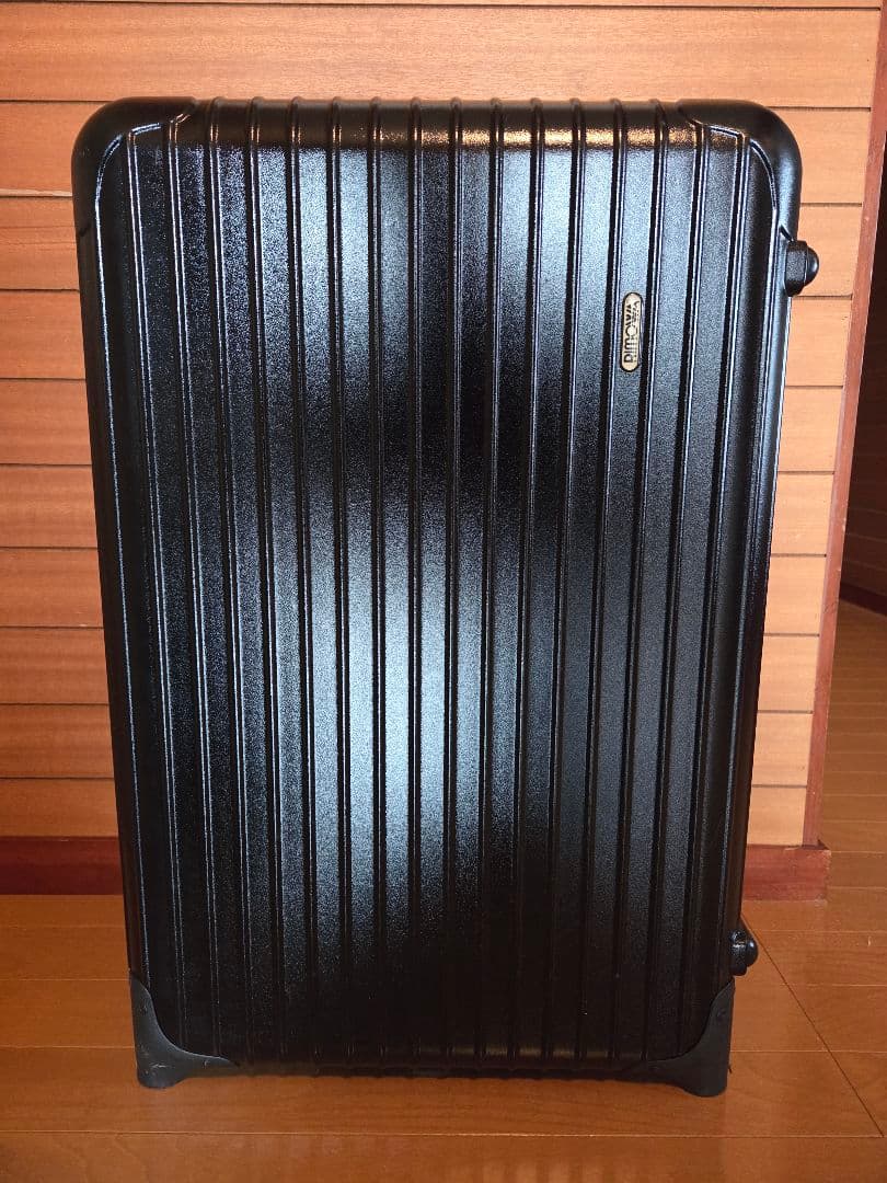RIMOWA ブラック キャリーケース 63L