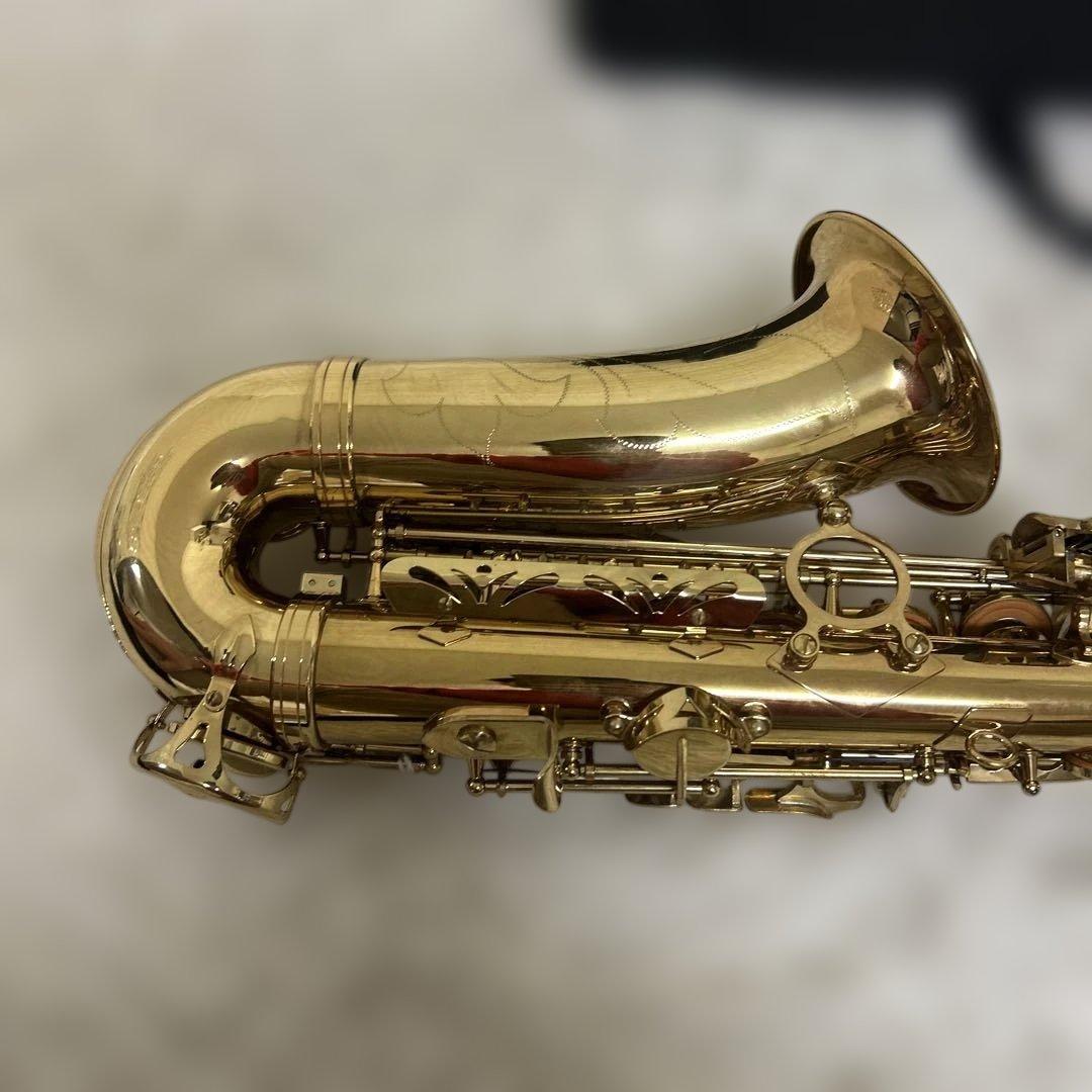 極美品　アルトサックス　ハードケース付き　初心者向き　ノーブランド　②