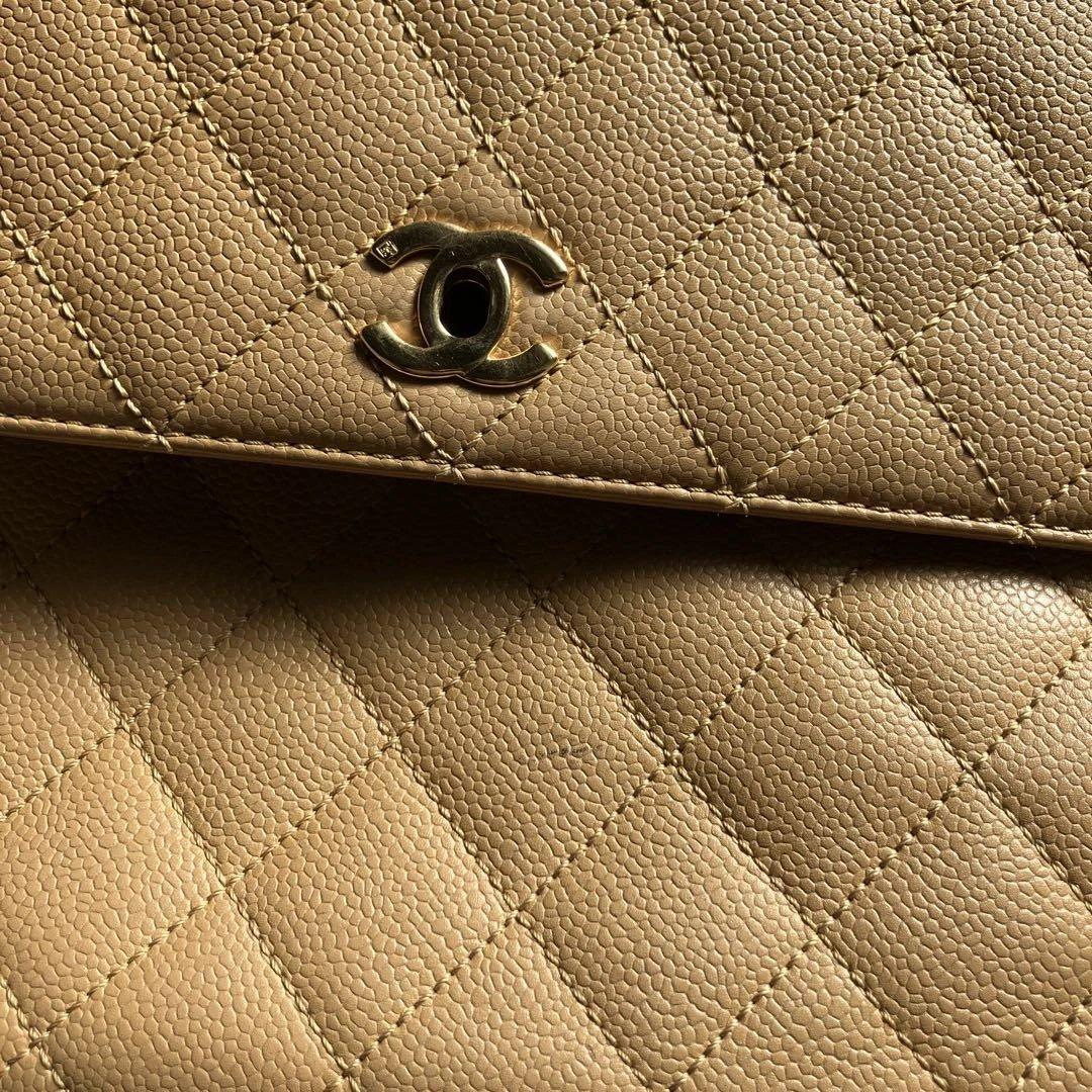 Chanel ベージュ キルティング ハンドバッグ