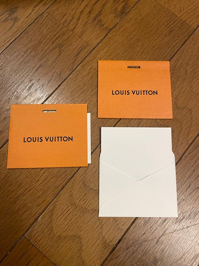 ルイヴィトン　紙袋　空き箱
