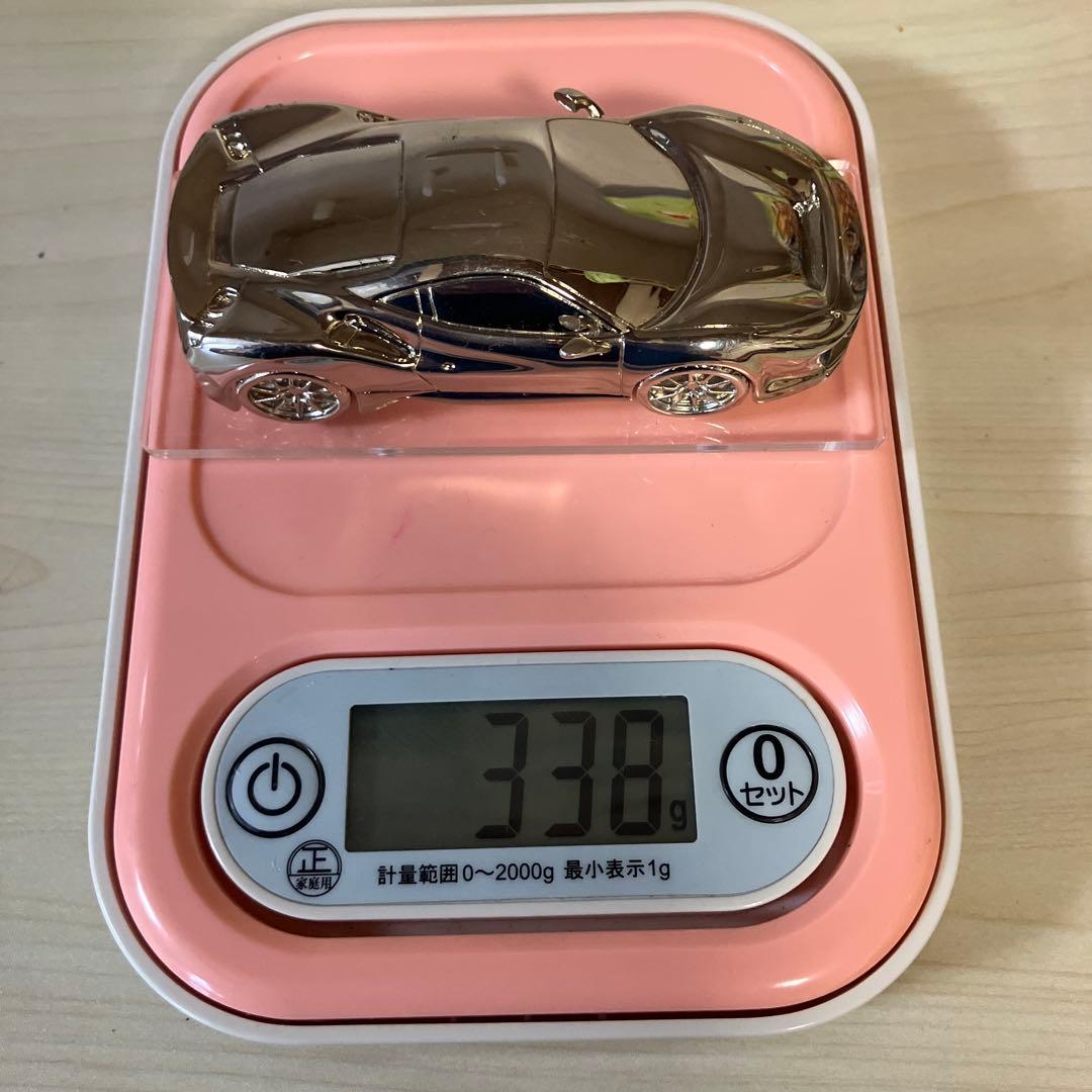 フェラーリ　pista 488 メタリックシルバー　ミニカー