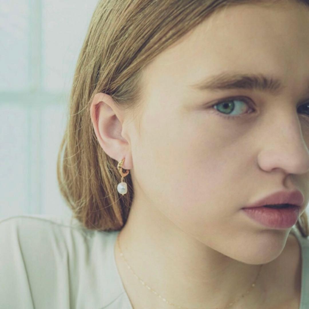 ete 淡水パール ポストK18 イエローコーティング ピアス キャッチなし