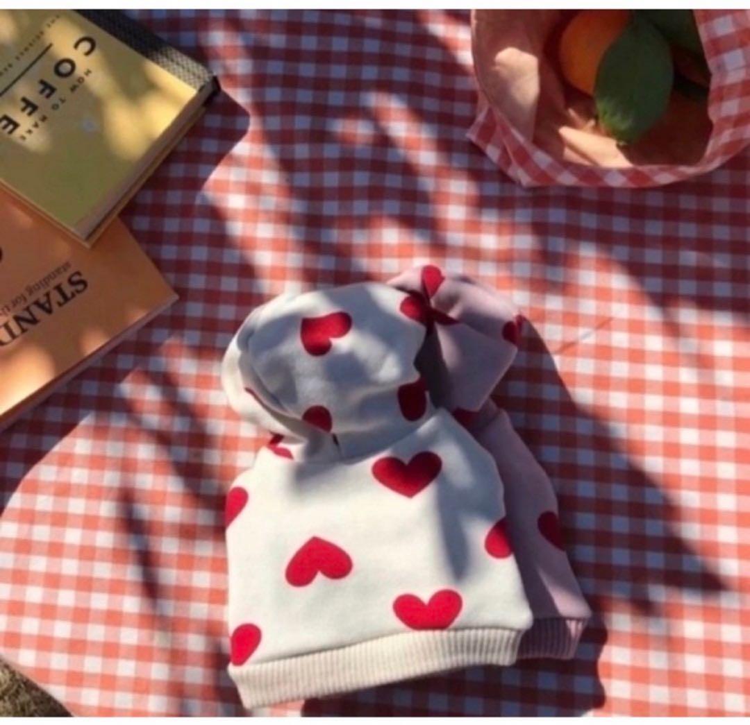 専用出品とっても可愛いハート模様のフードパーカー 犬服　猫服　ペット用品