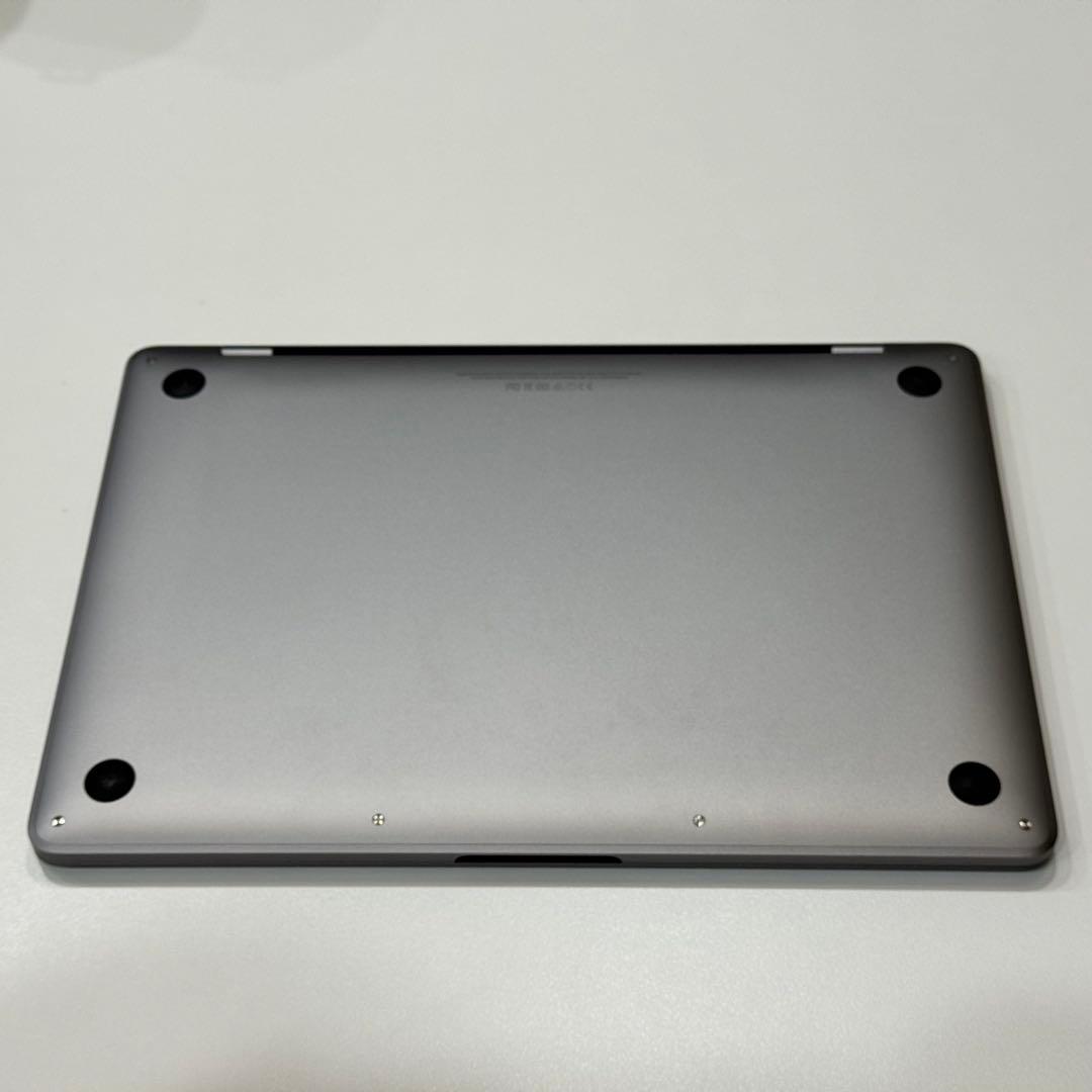 Macbook Pro 2016 13インチ 256GB