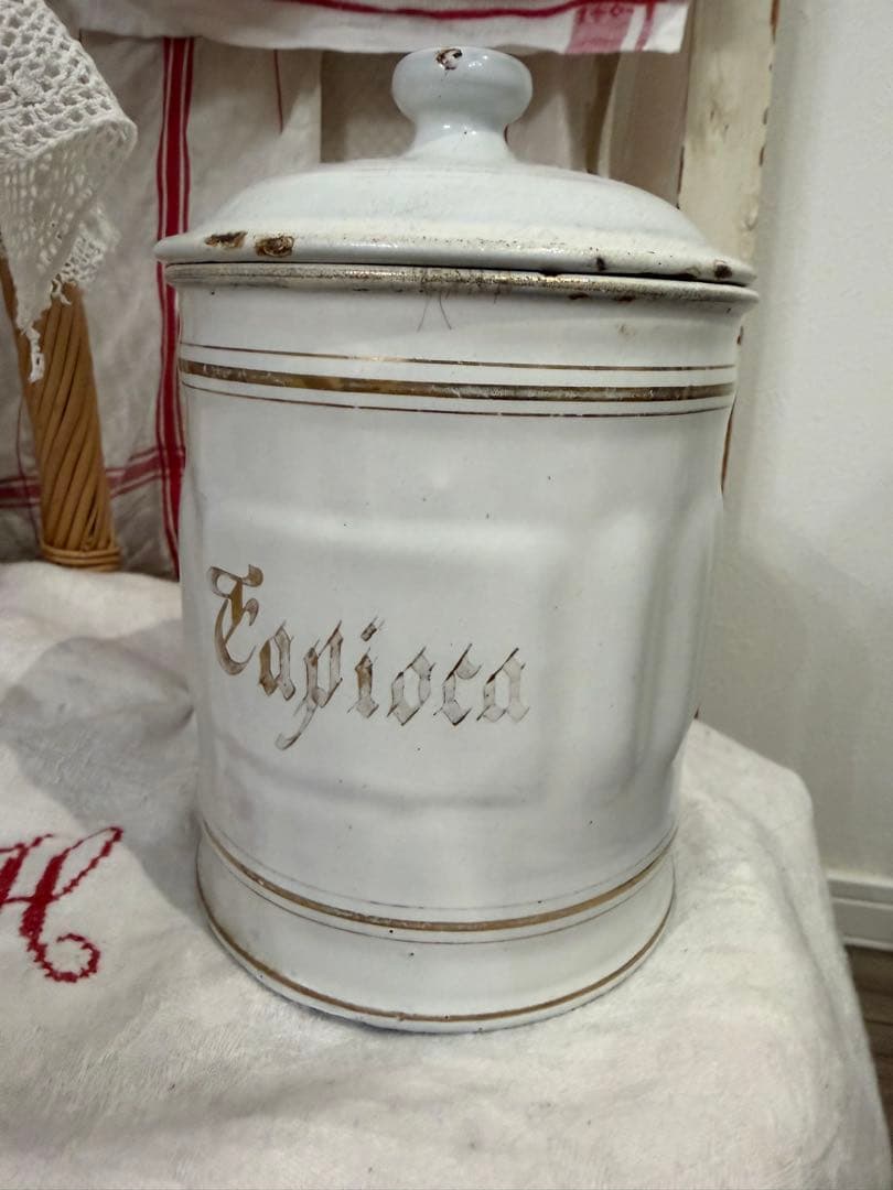 希少 フランスアンティーク　Tapioca ホーローキャニスター　繋ぎ目あり