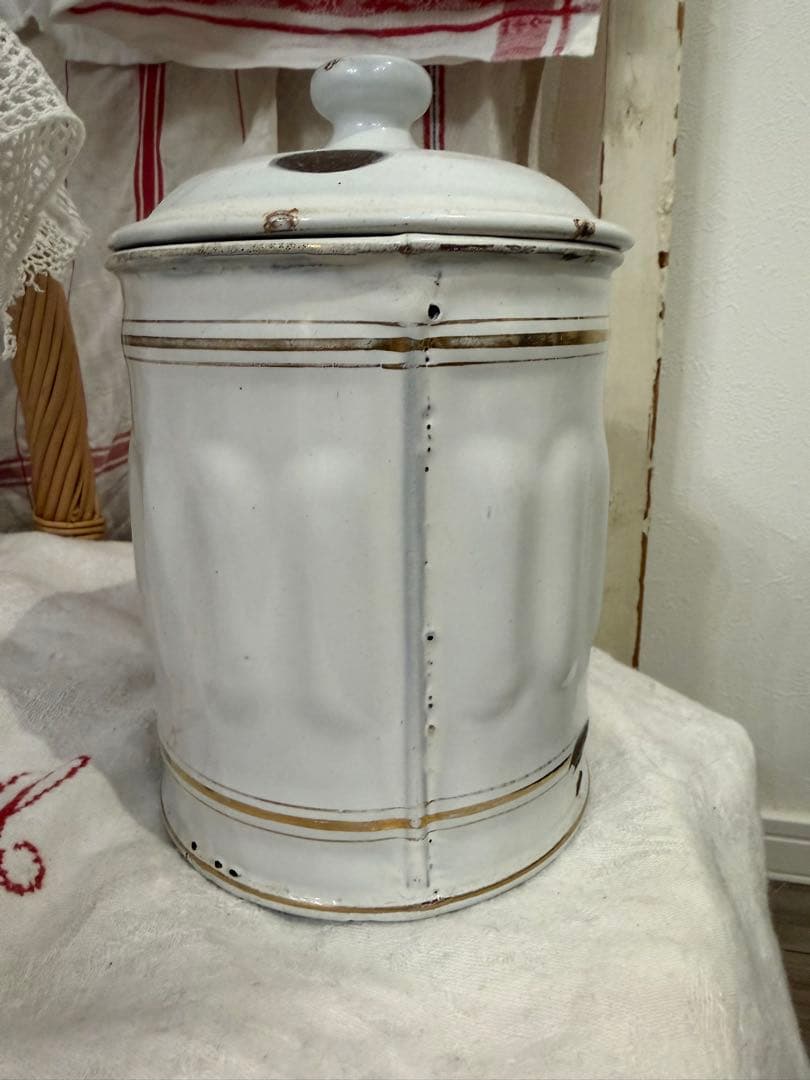 希少 フランスアンティーク　Tapioca ホーローキャニスター　繋ぎ目あり
