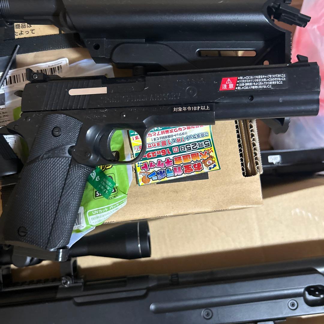 M4スタイルエアガンとハンドガンセット