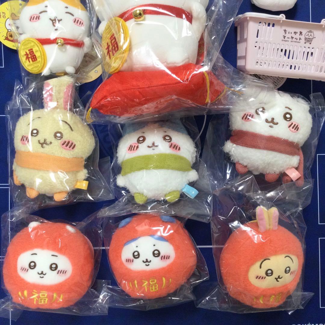 ちいかわ　うさぎ　ハチワレ　招福　マスコット　ぬくぬく　ダルマ　ノベルティ　他