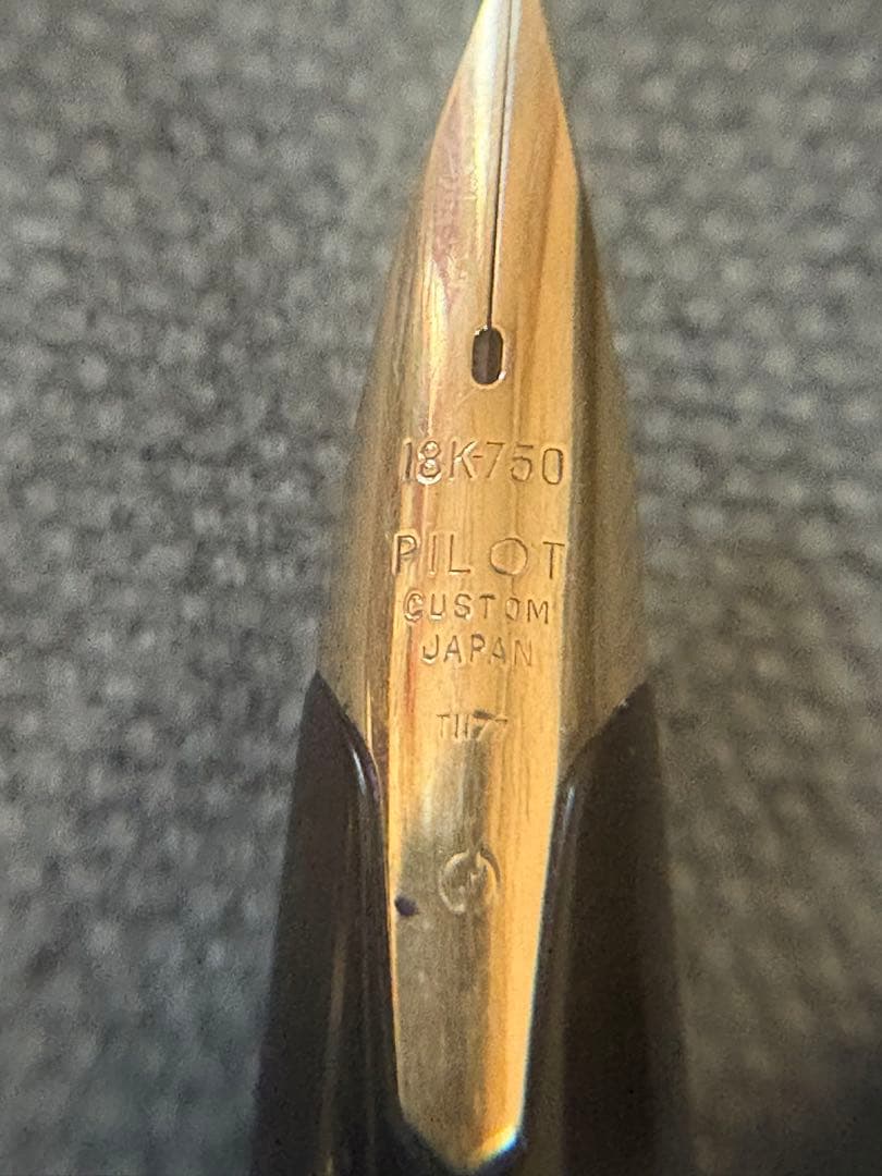 PILOT 18金　万年筆　Silver Dragonパイロット 龍 昇龍