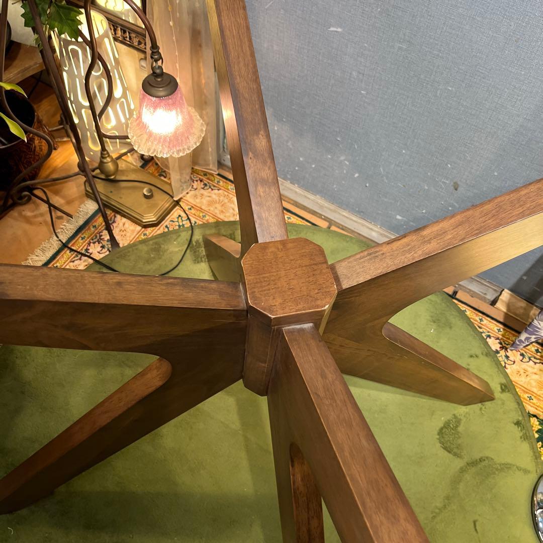 ふくちゃん 　ヴィンテージ 孔雀張り　デザインレッグ　ラウンドテーブル