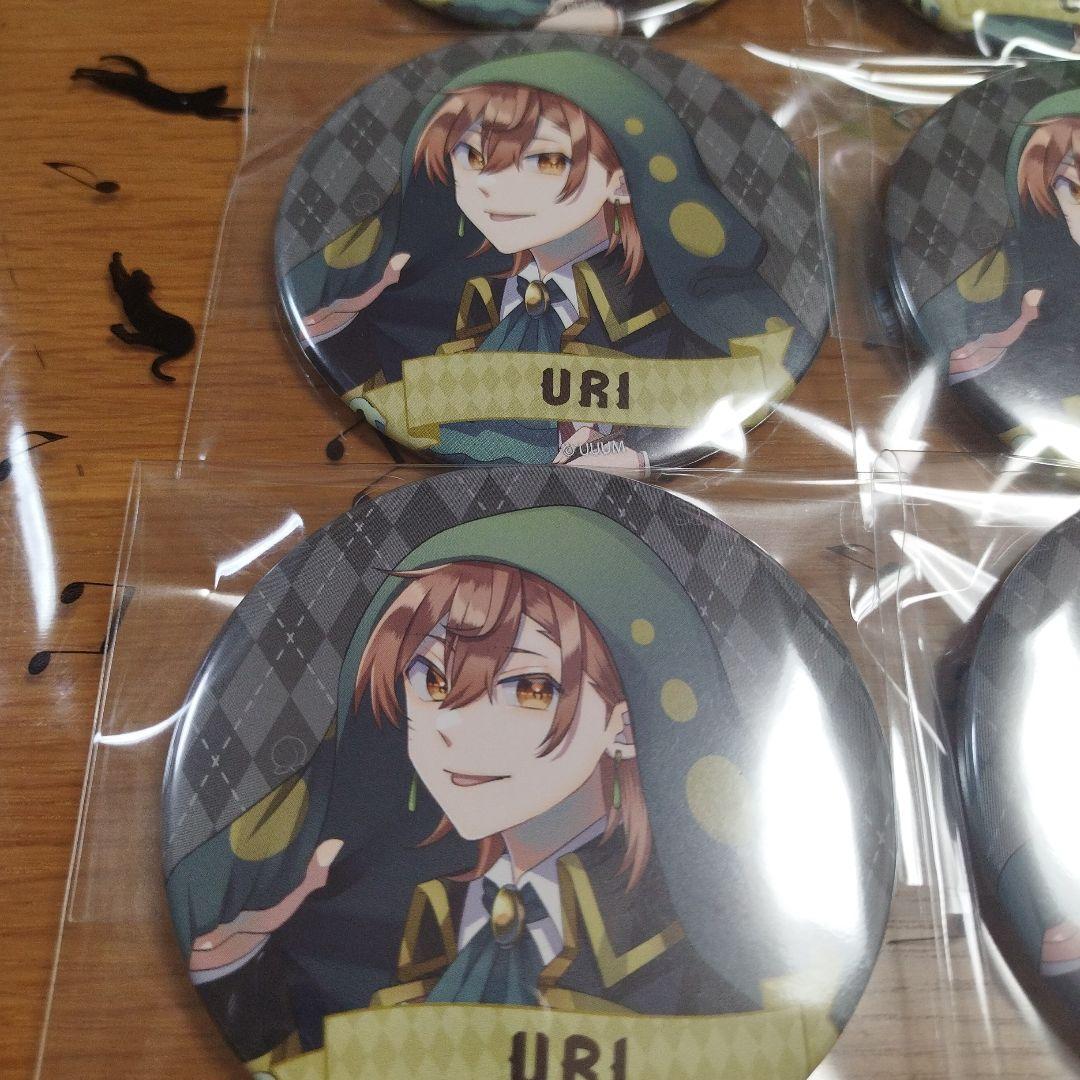 カラフルピーチ　うり　ワンダーランド　缶バッジ　まとめ売り　トレカケース