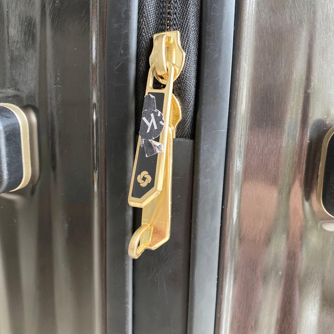 サムソナイト ブラックキャリーケース