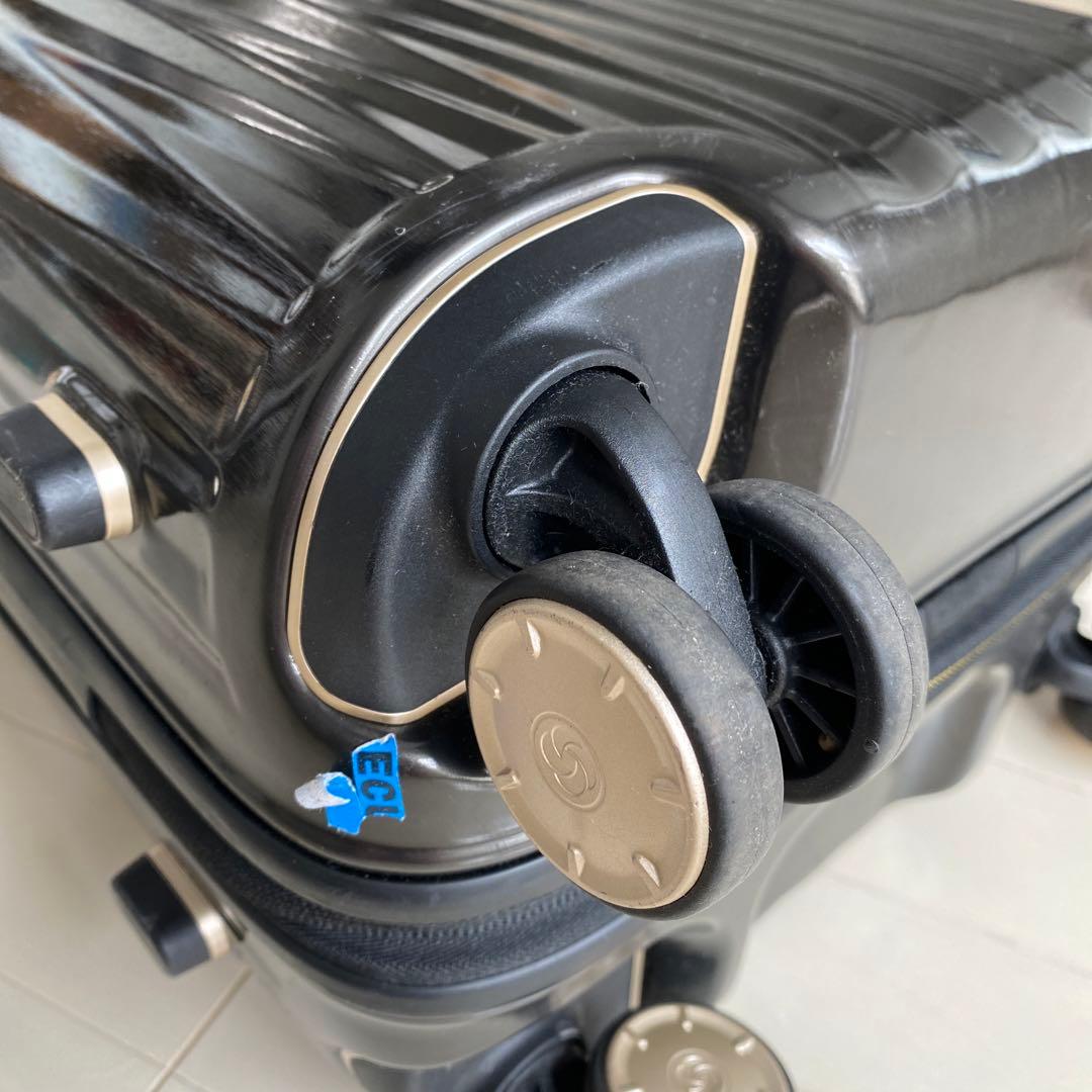 サムソナイト ブラックキャリーケース