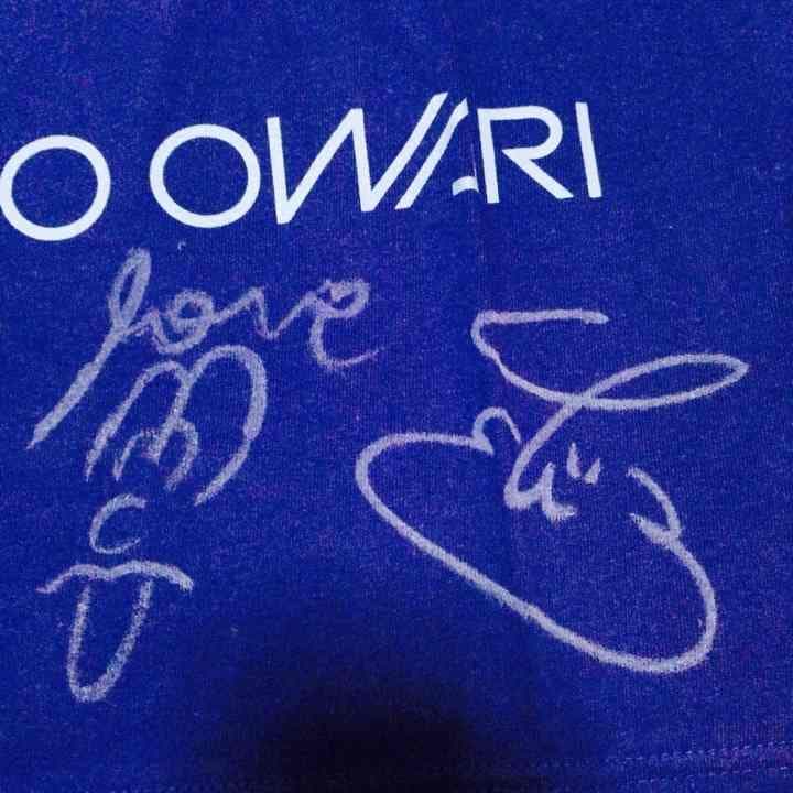 送料込【セカオワ直筆サイン】SEKAI NO OWARI直筆サイン入りTシャツ