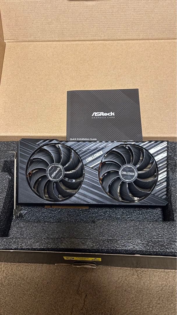 グラフィックボード・グラボ・ビデオカード Asrock Chalengger RX 7800 XT