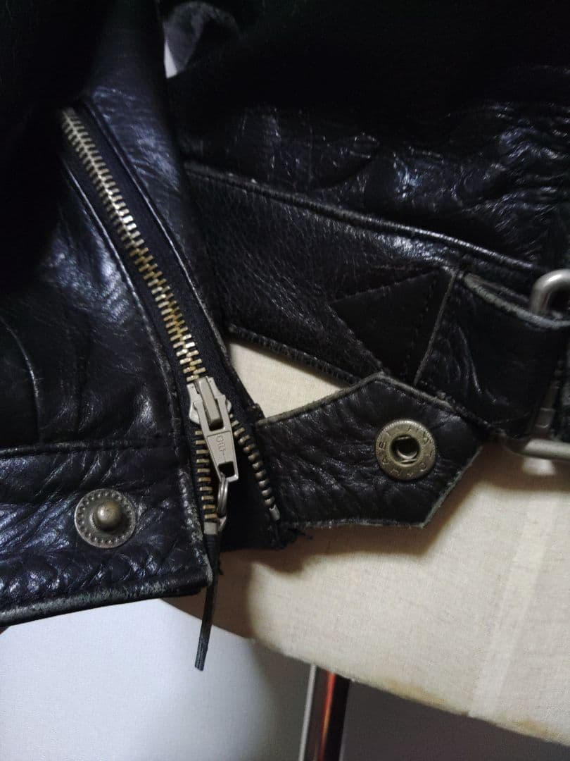 黒革ジャケット①