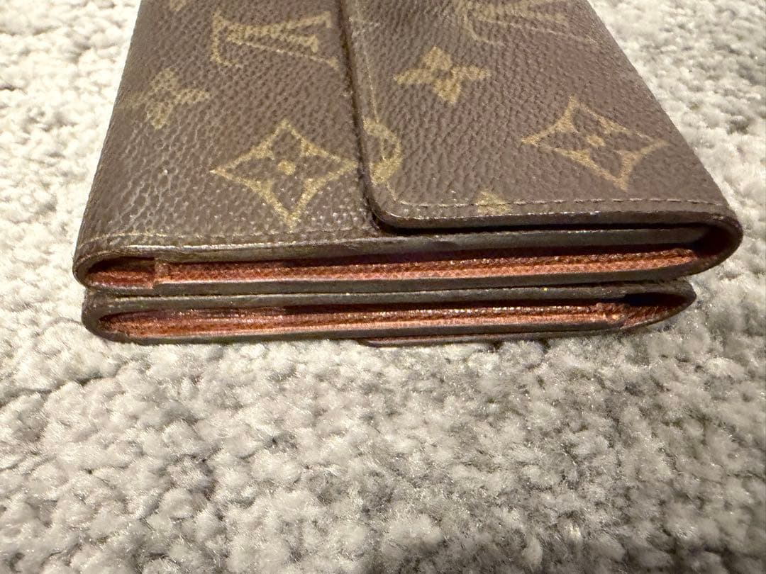 Louis Vuitton モノグラム 二つ折り財布ルイヴィトンケース