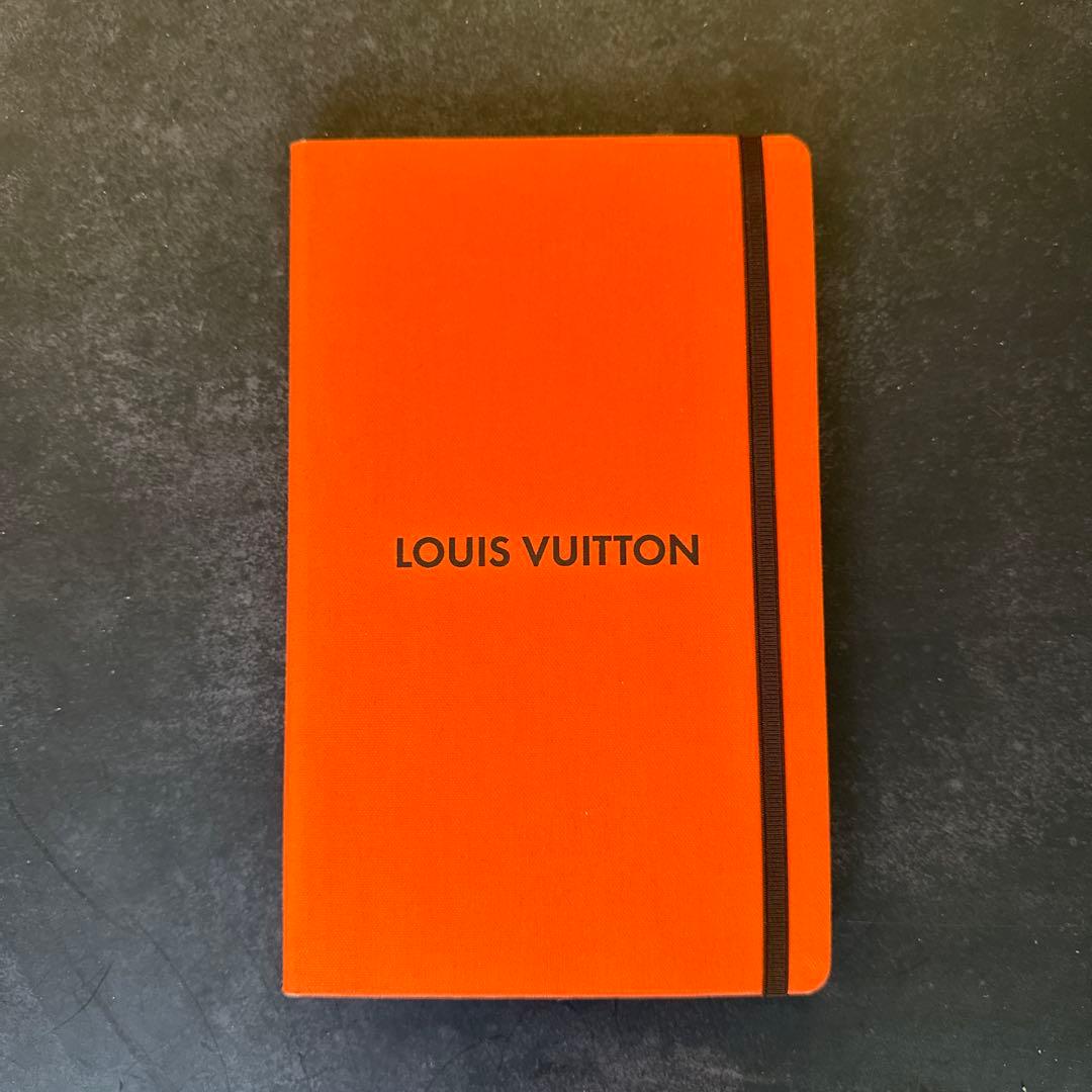 LOUIS VUITTON オレンジノート 約15cm x 21cm