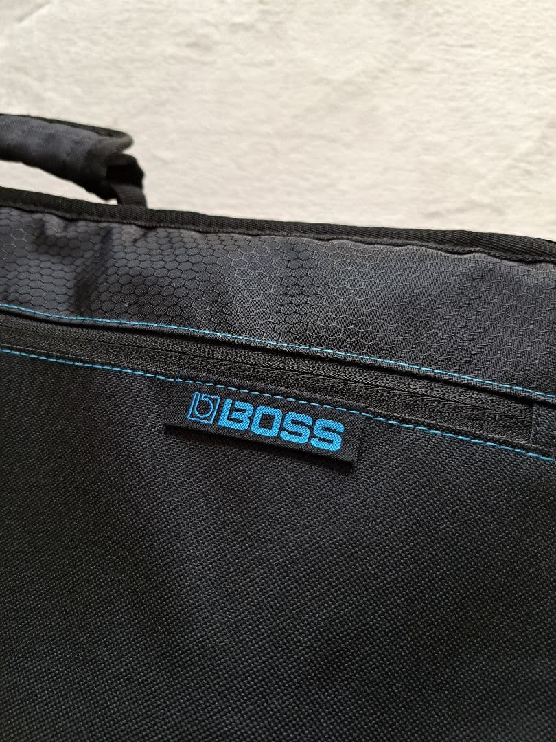 【美品】BOSS GX-100 ＆ BT Dual 元箱・キャリーバッグ つき