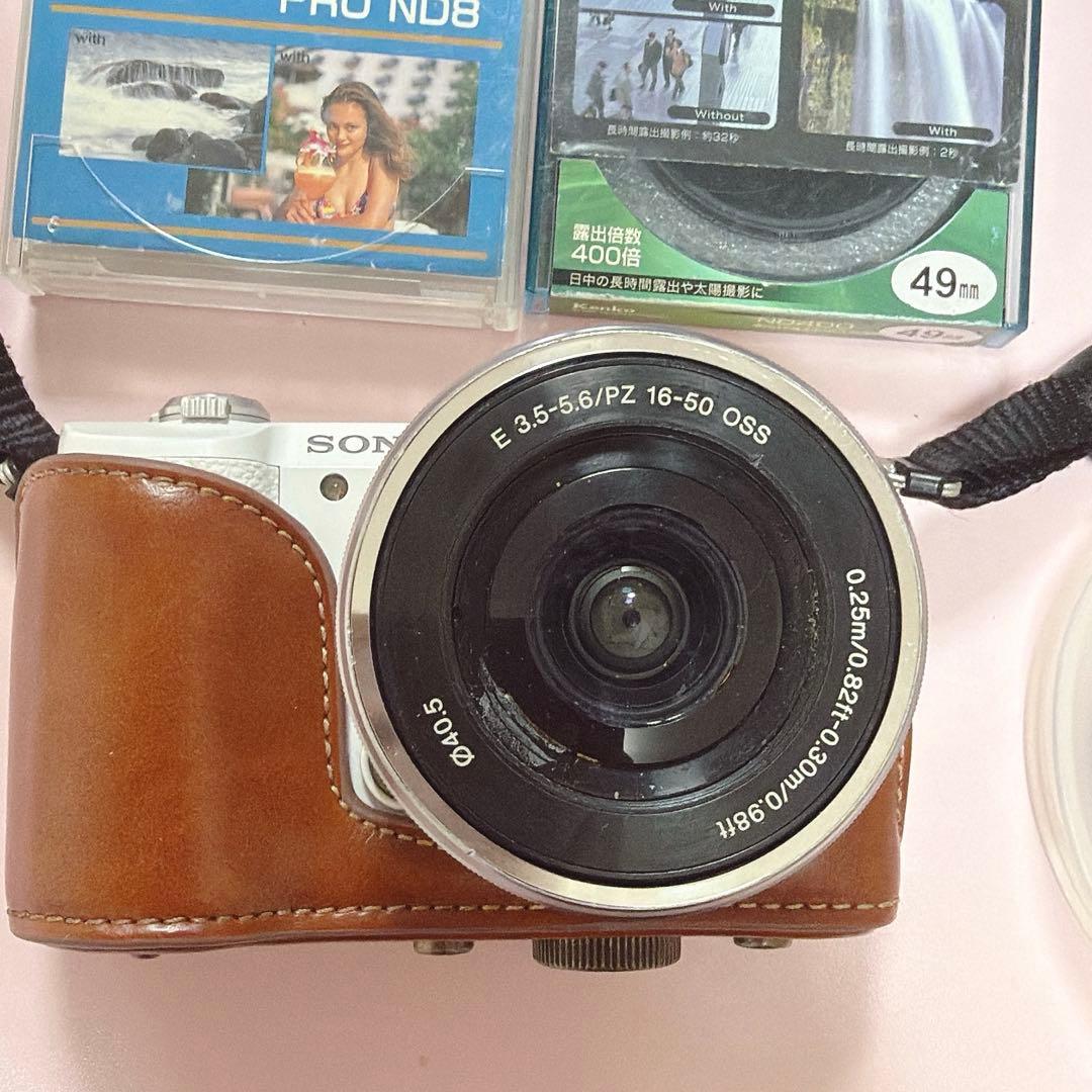 SONY α5100 ミラーレスカメラ レンズ3つ付き αシリーズ ホワイト