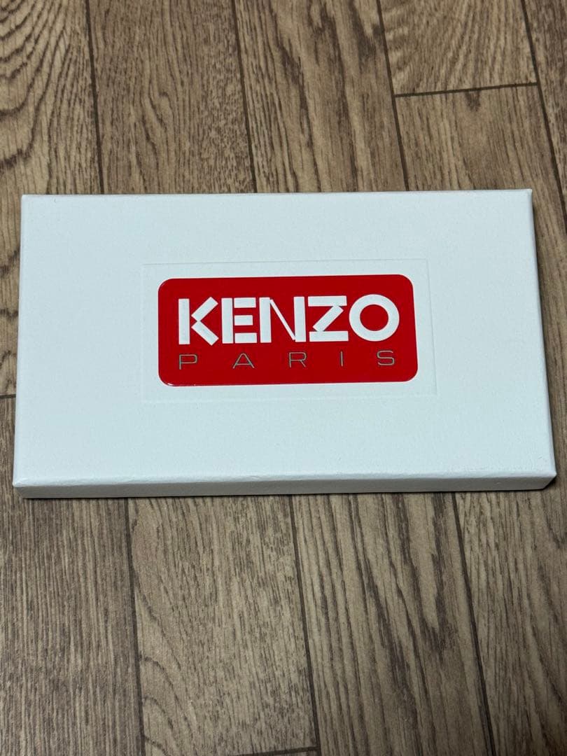 KENZO 'BOKE FLOWER' ピンズ