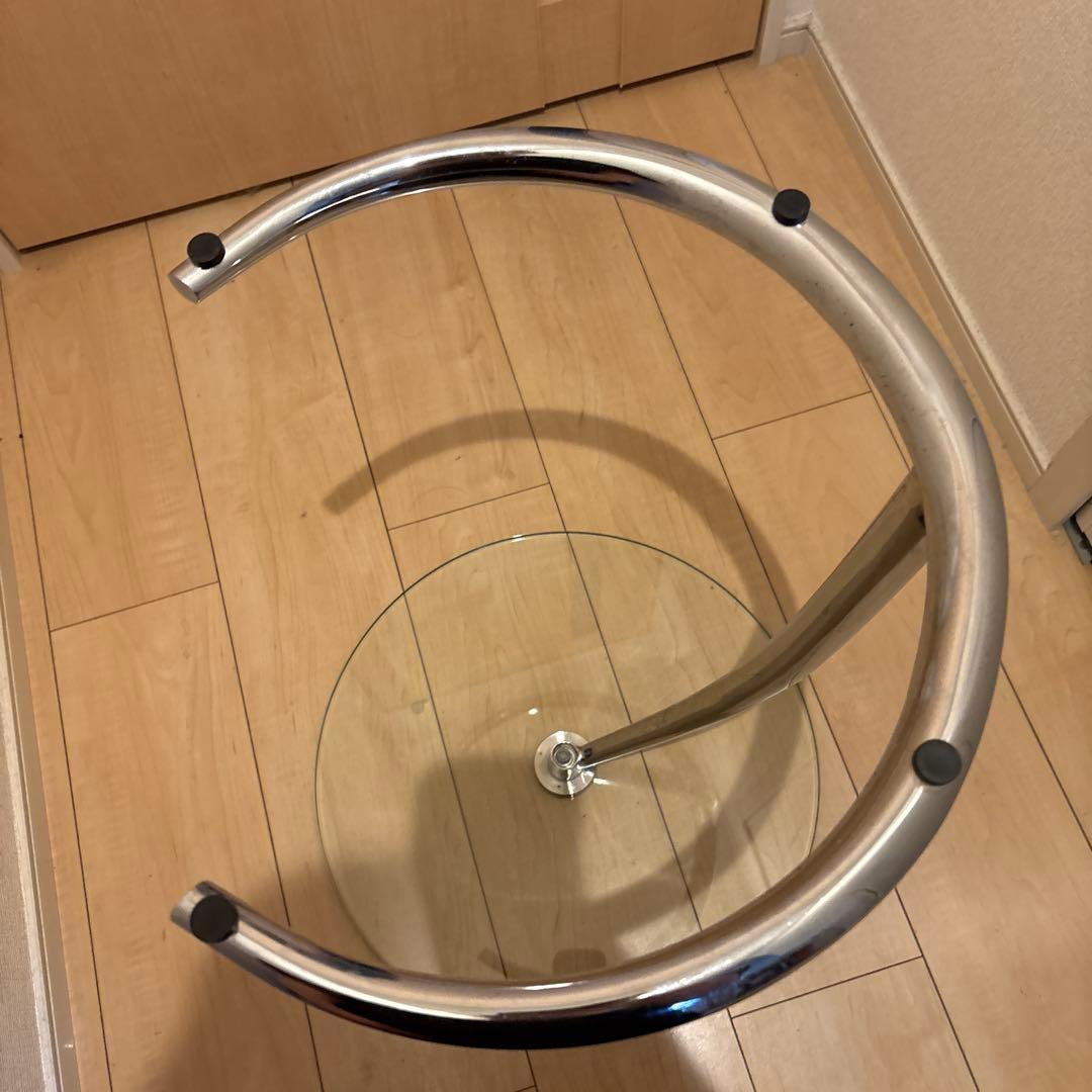 IDC大塚ガラスラウンド サイドテーブル