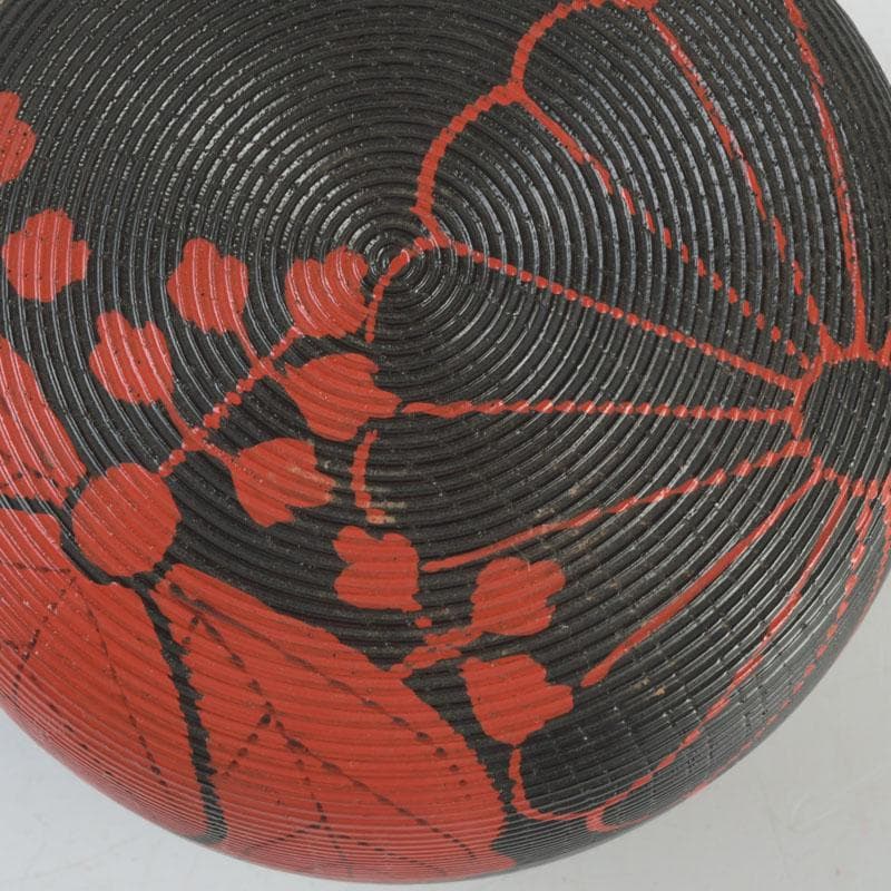 茶道具　塗師　川瀬表完作　内金菊桐紋　寿輪平棗　共箱　V　9541