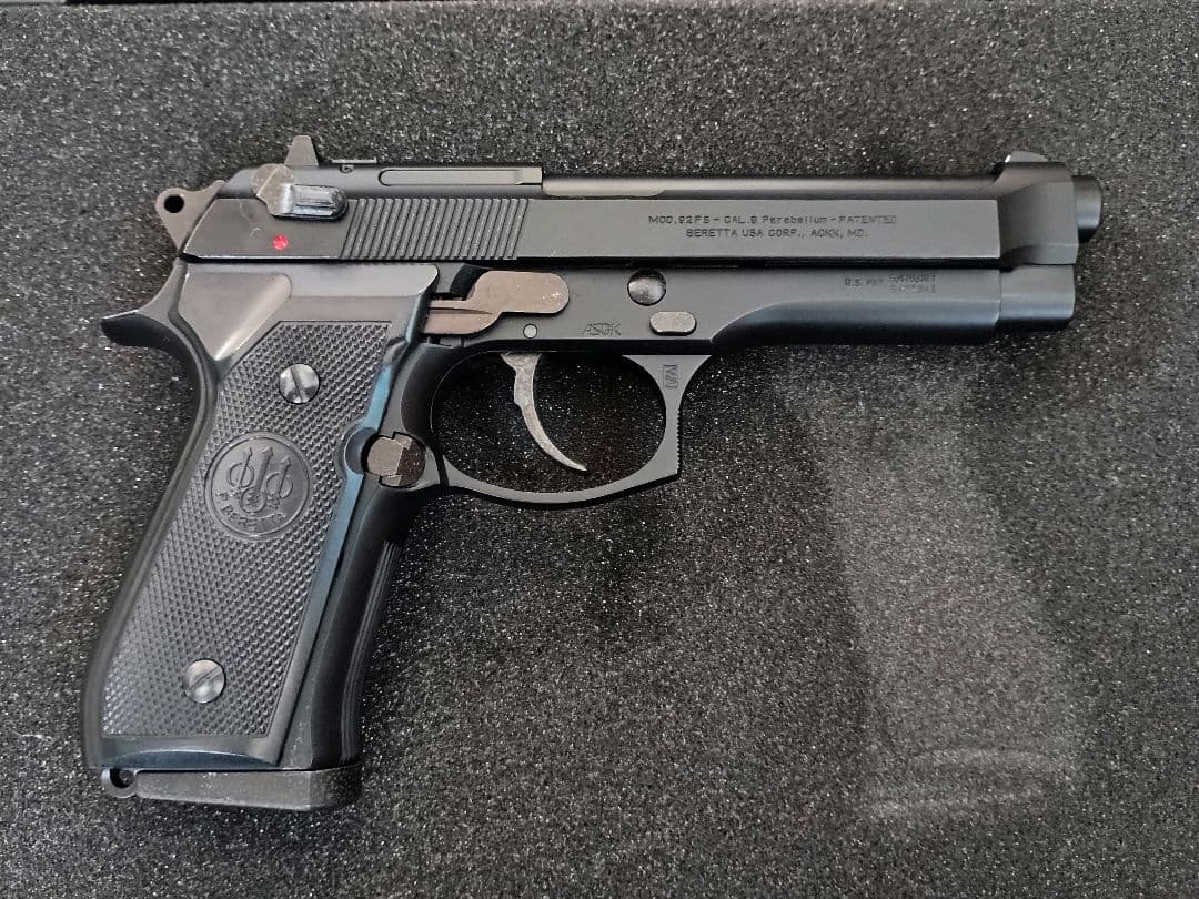 ウエスタンアームズ　ガスガン　M92FS +ガンケース付