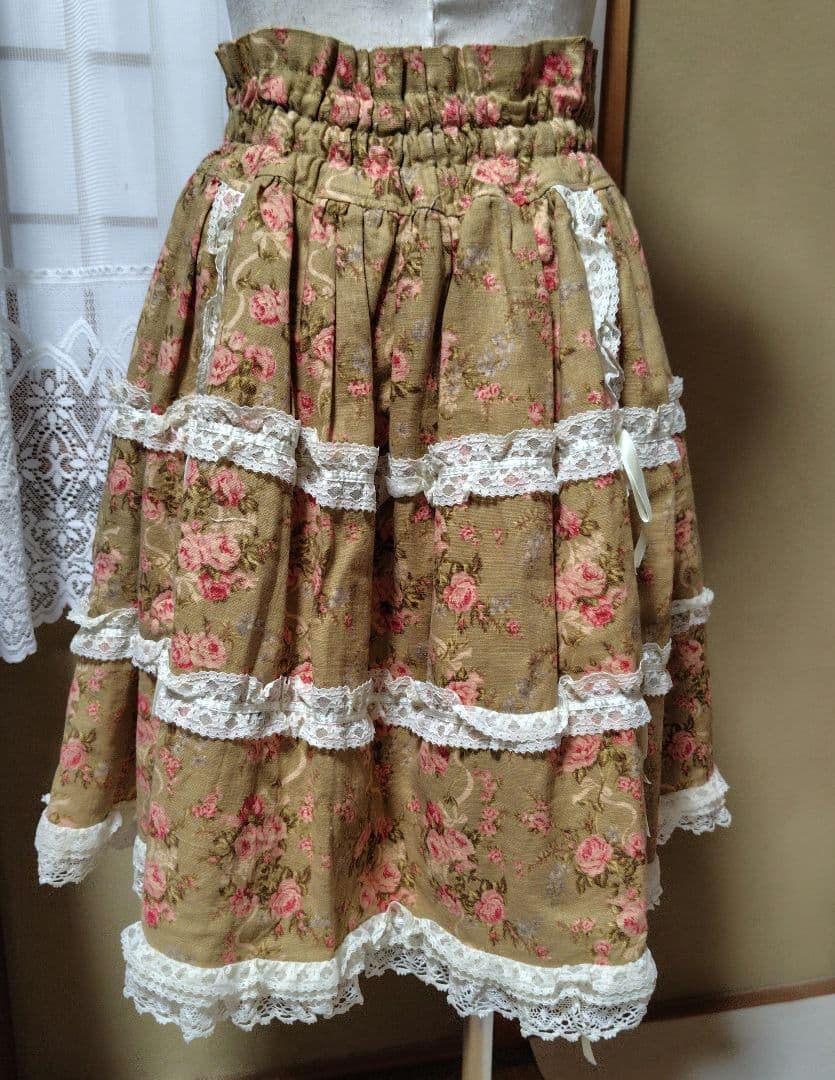 メタモルフォーゼ　スカート　ロリータ　morphose