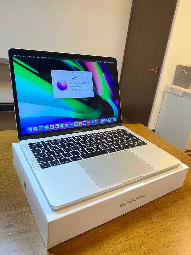 美品 MacBook Pro 13インチ 16GB/2024年Office付き