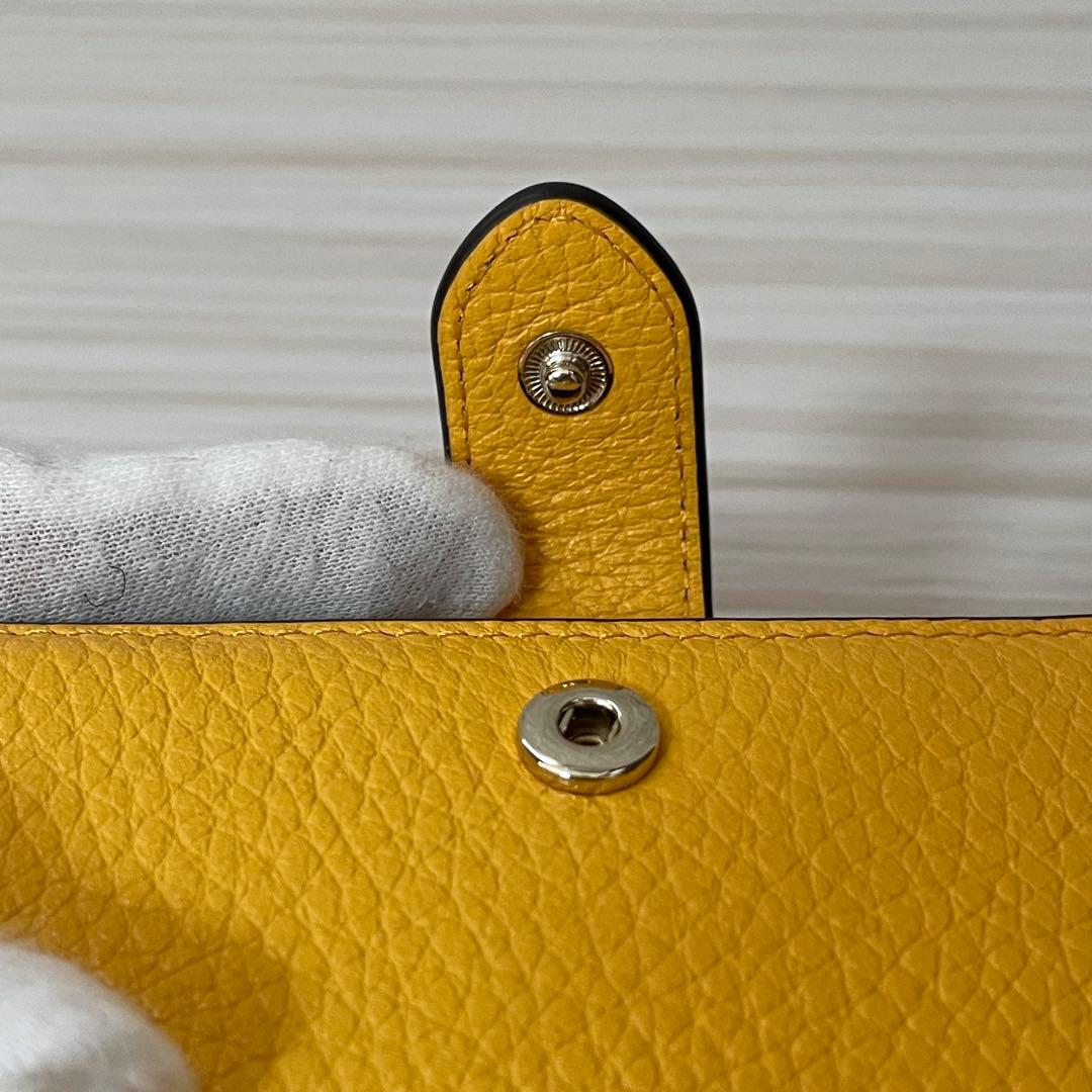 早い者勝ち！訳あり新品 kate spade 二つ折り財布 イエロー