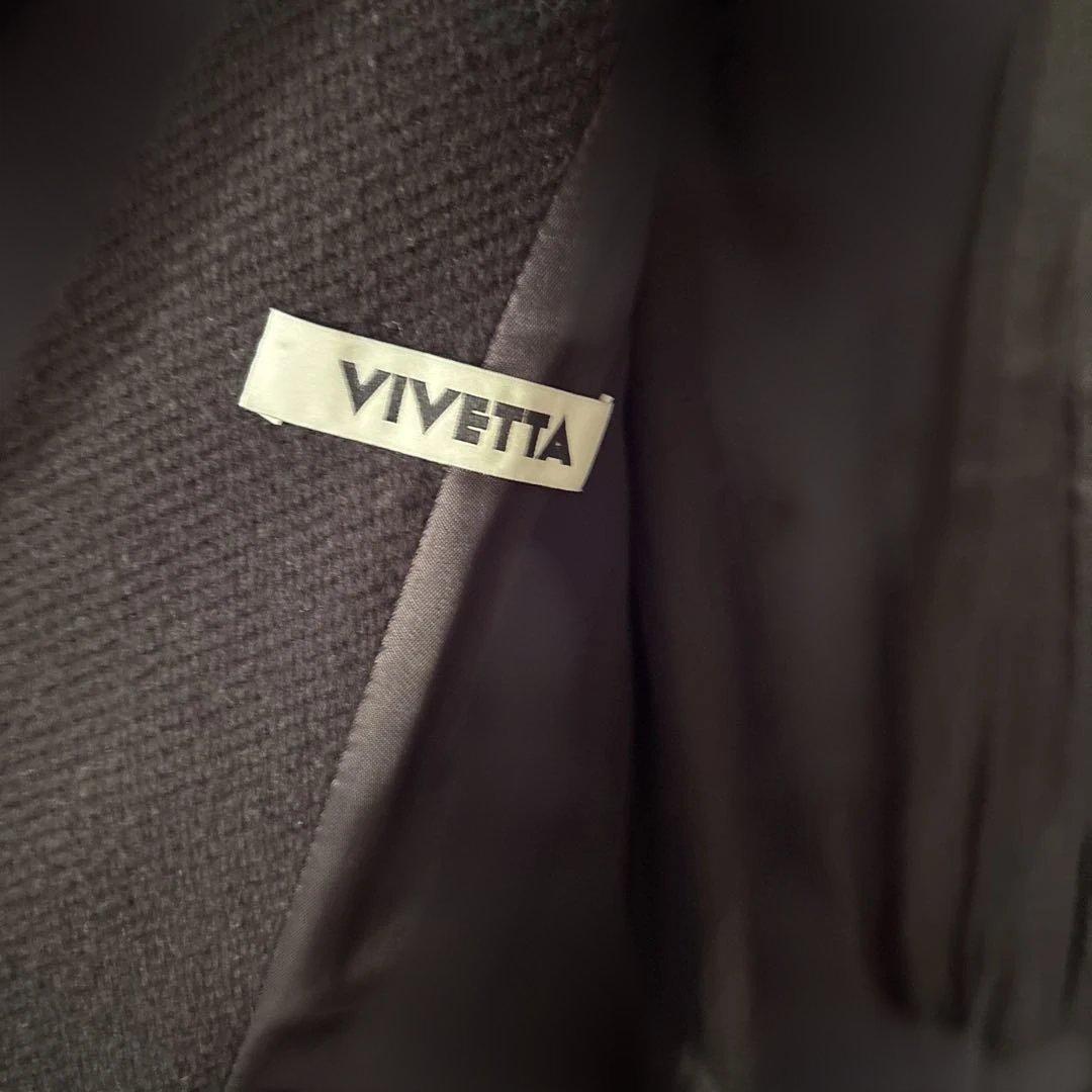 イタリア製　VIVETTA オシャレなコート
