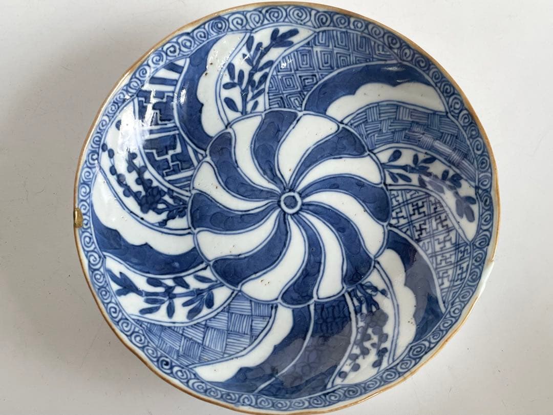 中国骨董　アンティーク　祥瑞　捻文様　縁錆　五寸皿　銘々皿　景徳鎮　古染付