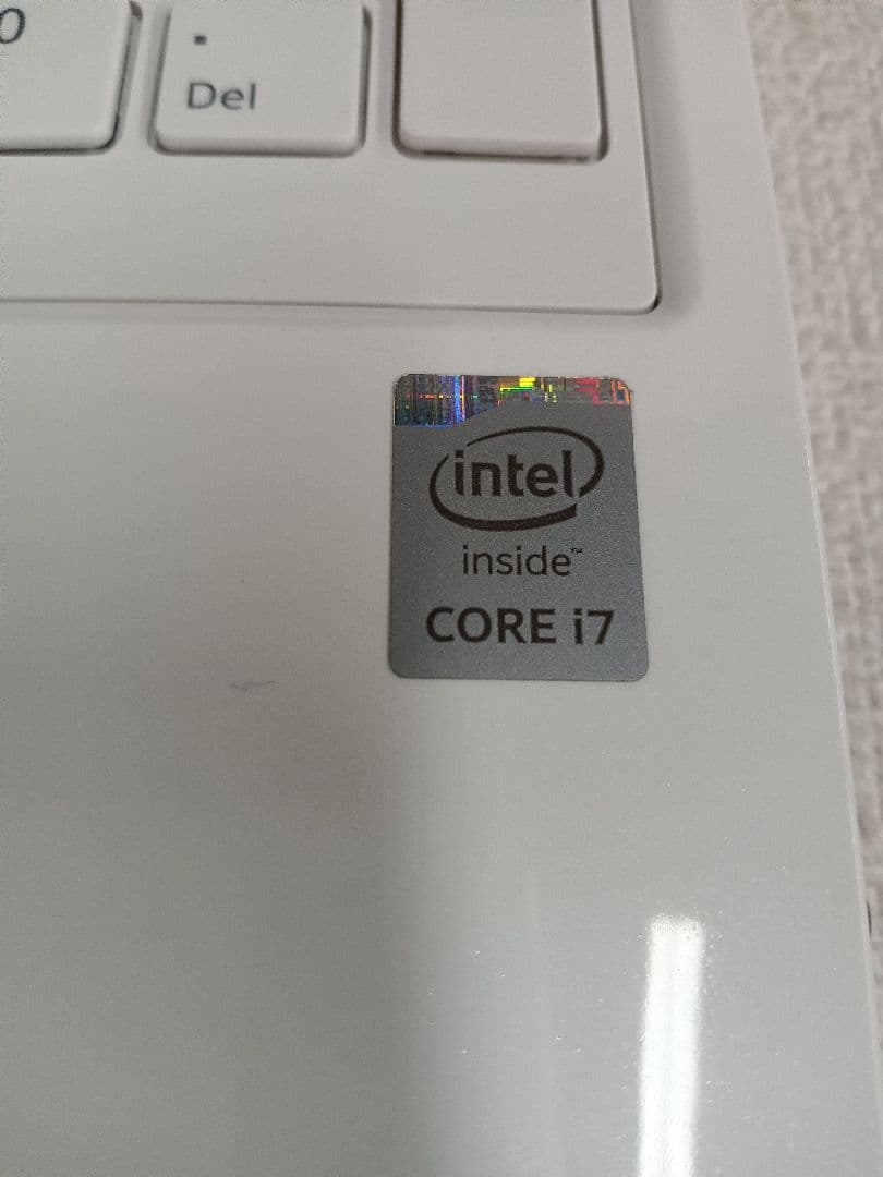 ⊕ LIFEBOOK AH53/U ストレージ無 16GB