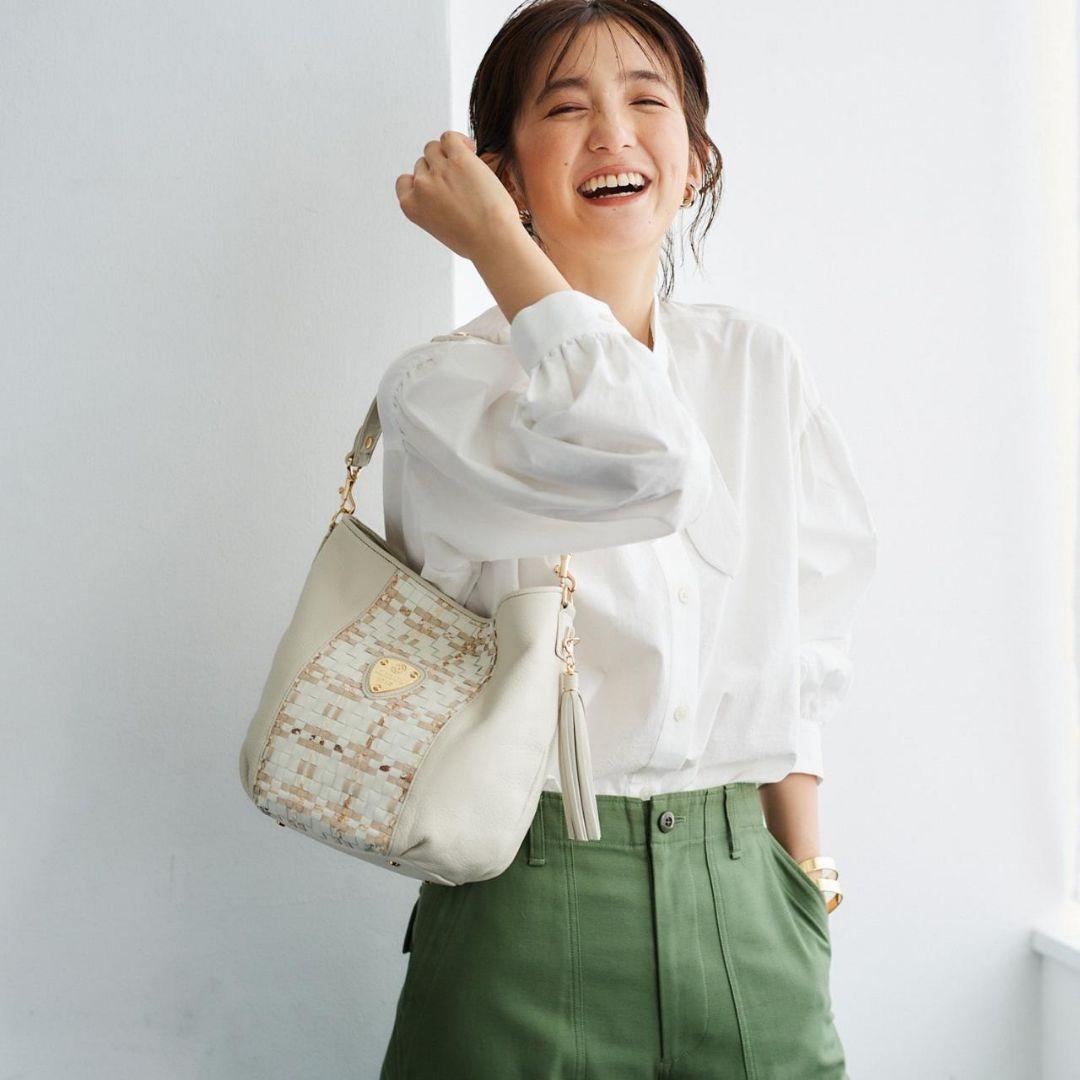 【未使用に近い(記載事項有)】ATAO　❤️キャンディ・ルーク❤️　アイボリー