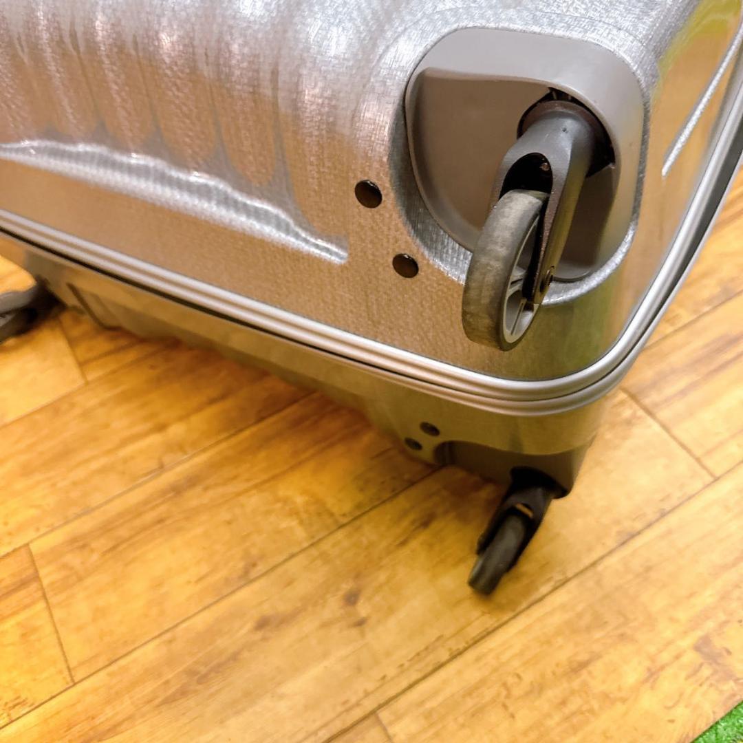 良品　サムソナイト コスモライト 123L 超軽量　キャリー　シルバー