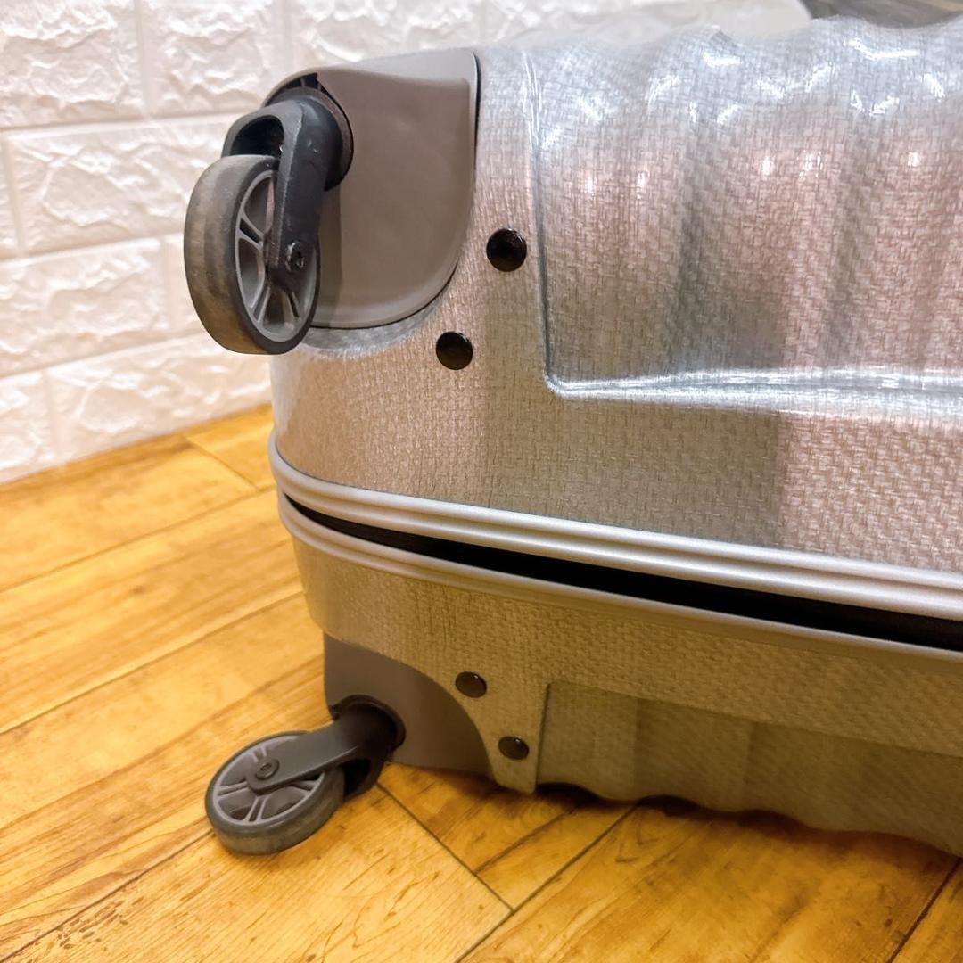 良品　サムソナイト コスモライト 123L 超軽量　キャリー　シルバー