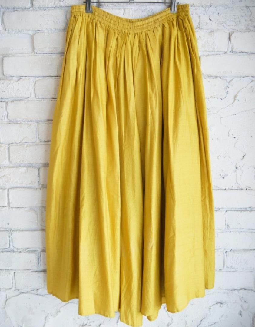 お値下げ！CALICO キャリコ 天然染マルベリシルクブーミーパンツ