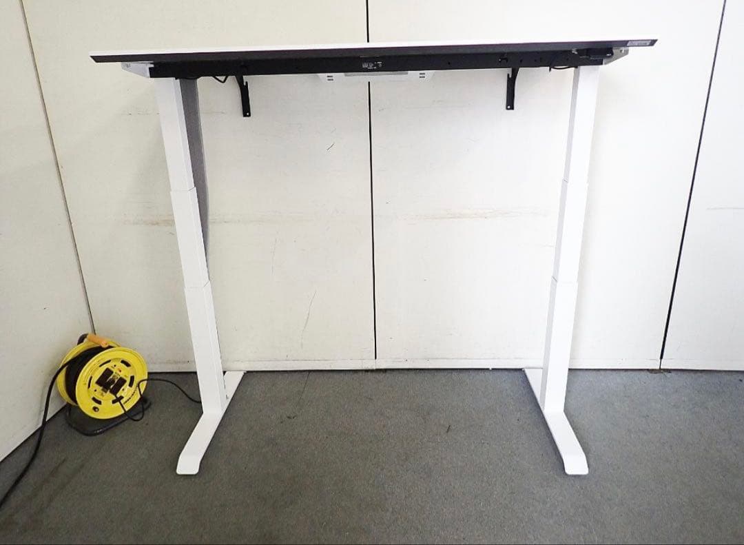 コクヨ 電動昇降デスク シークエンス 幅135 ホワイト パソコンデスク