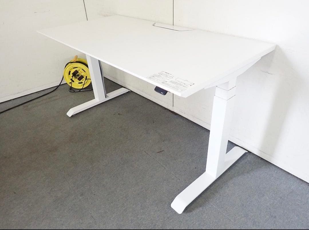コクヨ 電動昇降デスク シークエンス 幅135 ホワイト パソコンデスク