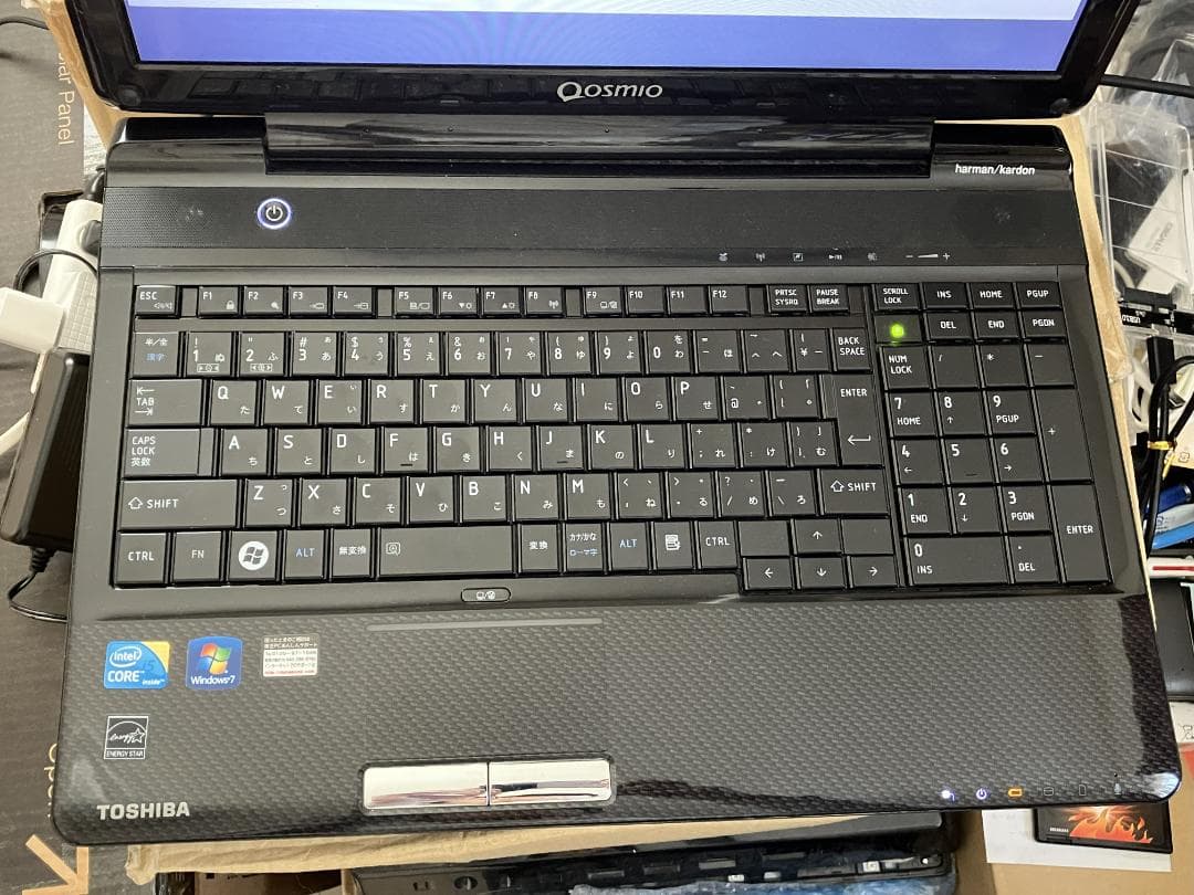 Qosmio T750/T8B Win7/11デュアルブート　TV見れます