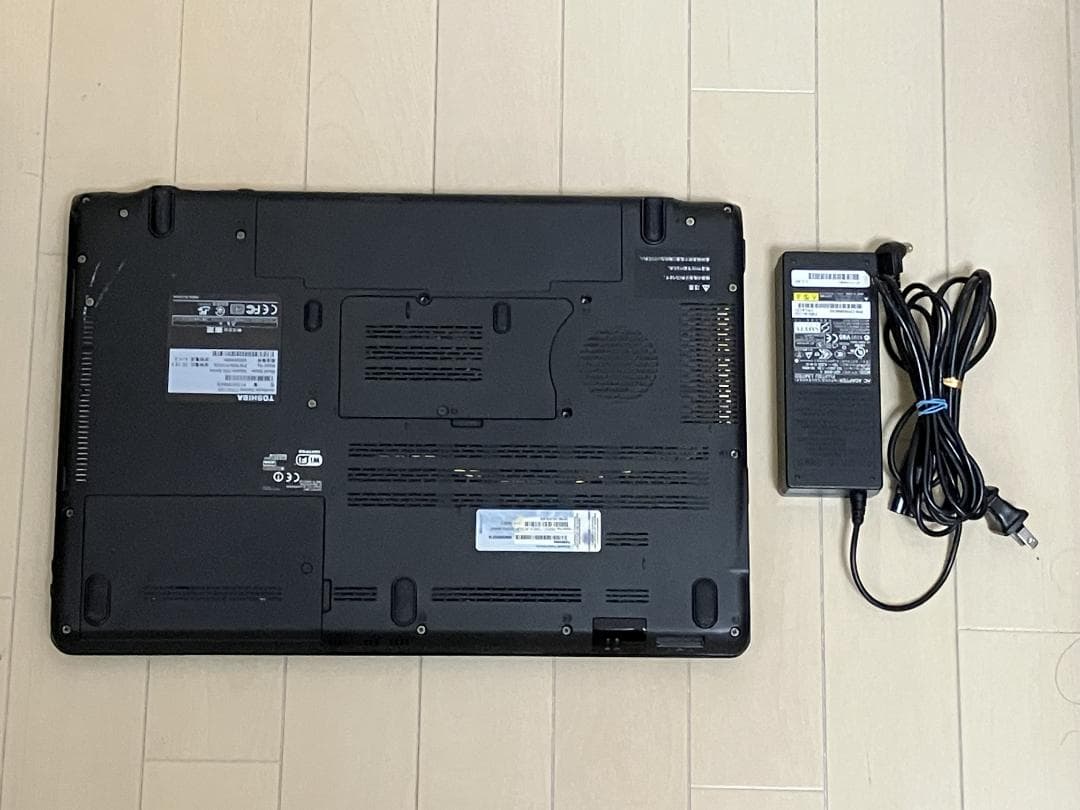 Qosmio T750/T8B Win7/11デュアルブート　TV見れます